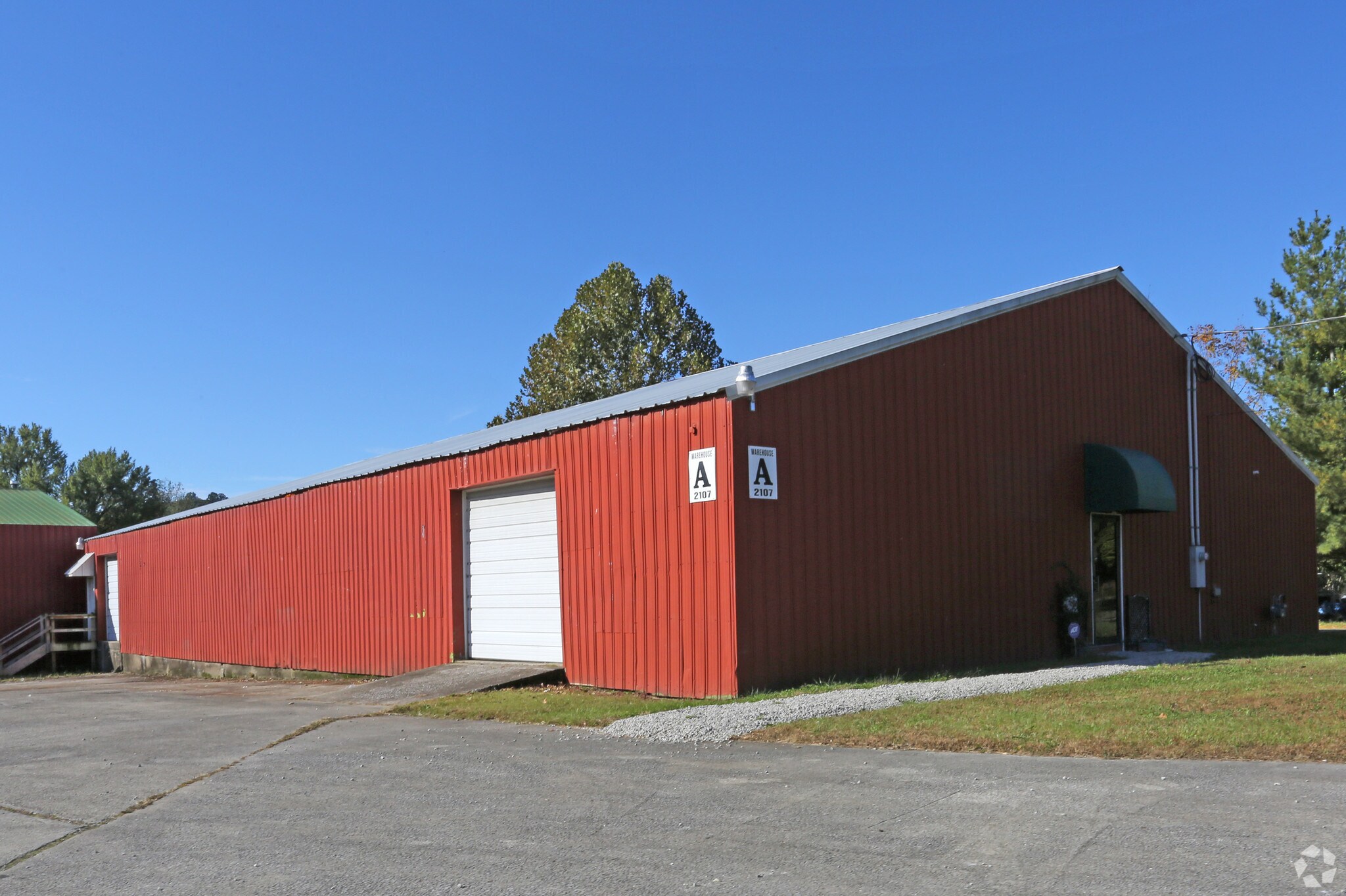 2107 Corydon Pike, New Albany, IN for sale Primary Photo- Image 1 of 1