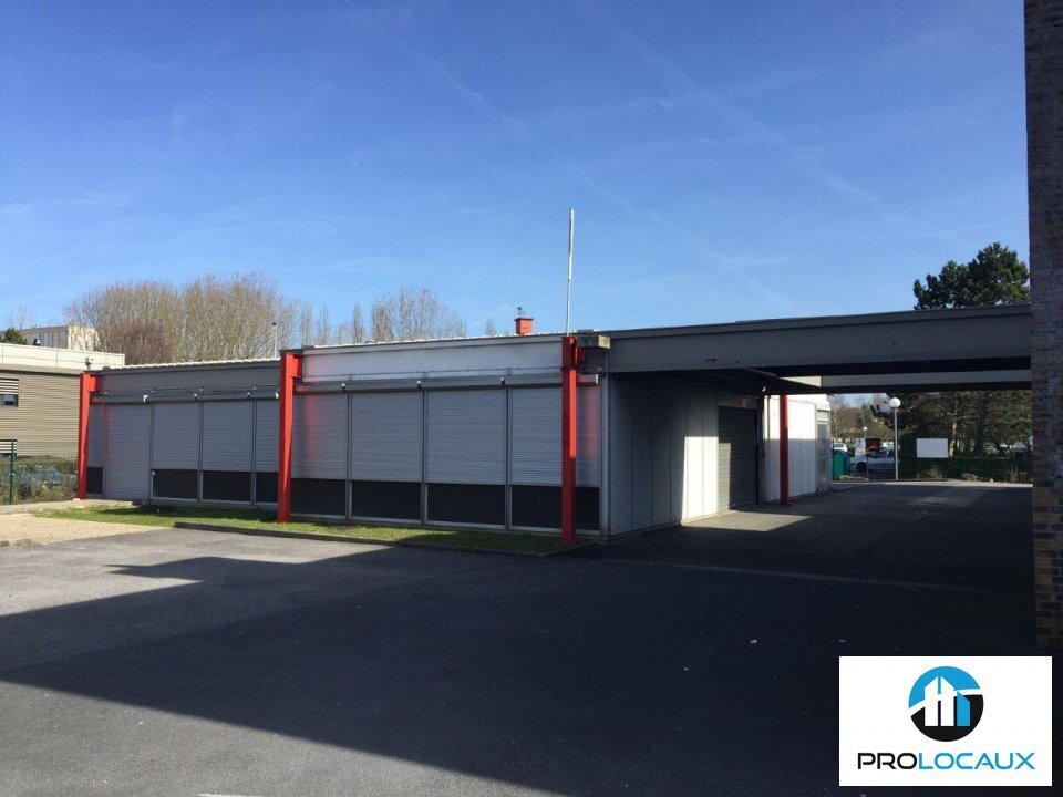 Office in Compiègne for lease Building Photo- Image 1 of 10