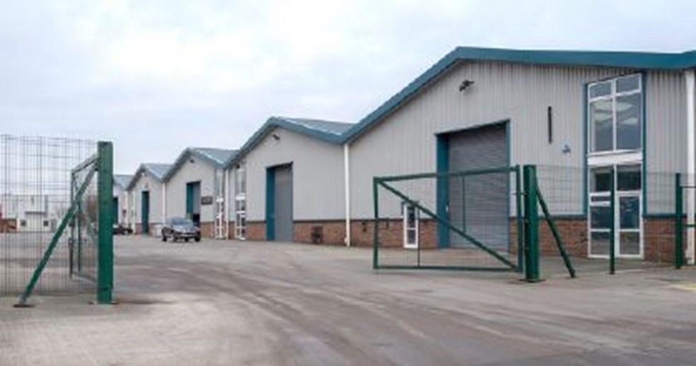 Potter Place Industrial Estate, Skelmersdale for lease - Building Photo - Image 2 of 5