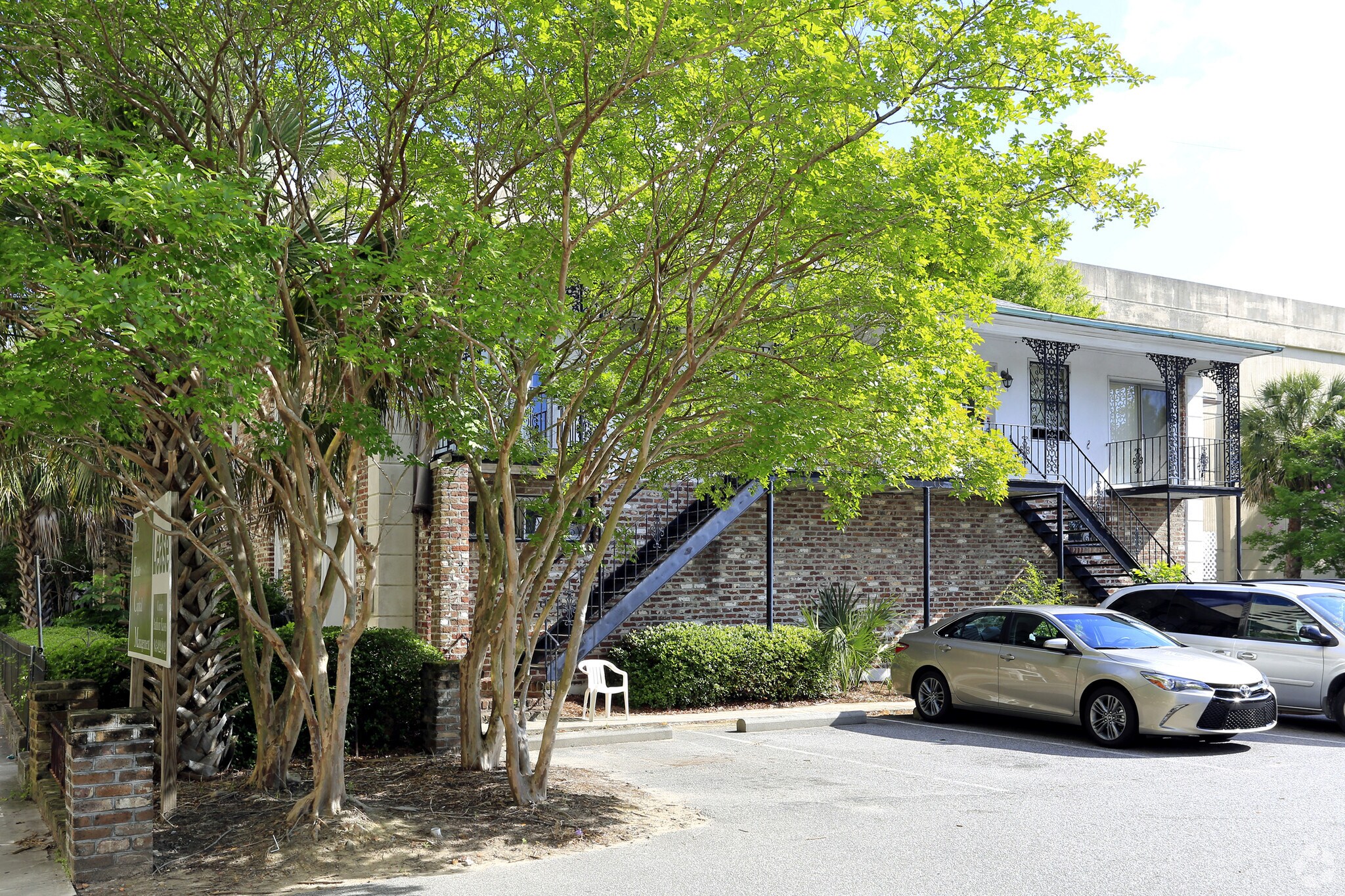 136 Rutledge Ave, Charleston, SC 29403 Office/Medical for Lease