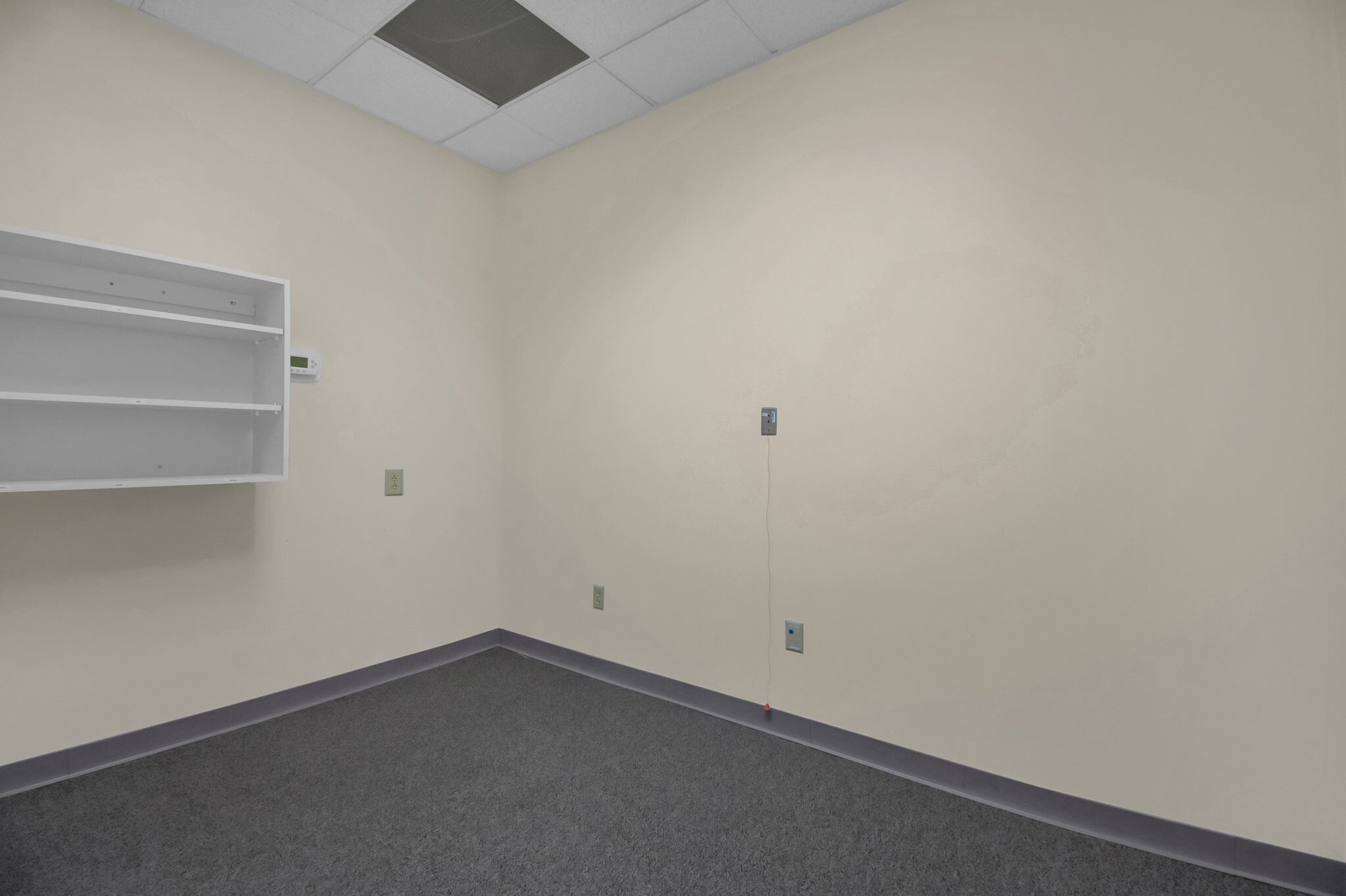 1222 S Patterson Blvd, Dayton, OH for lease Interior Photo- Image 1 of 18