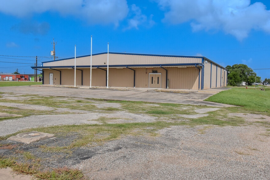 116 S Avenue D, Freeport, TX for lease - Building Photo - Image 1 of 20