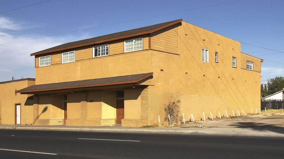 530 Union Ave, Bakersfield, CA for sale - Building Photo - Image 2 of 28
