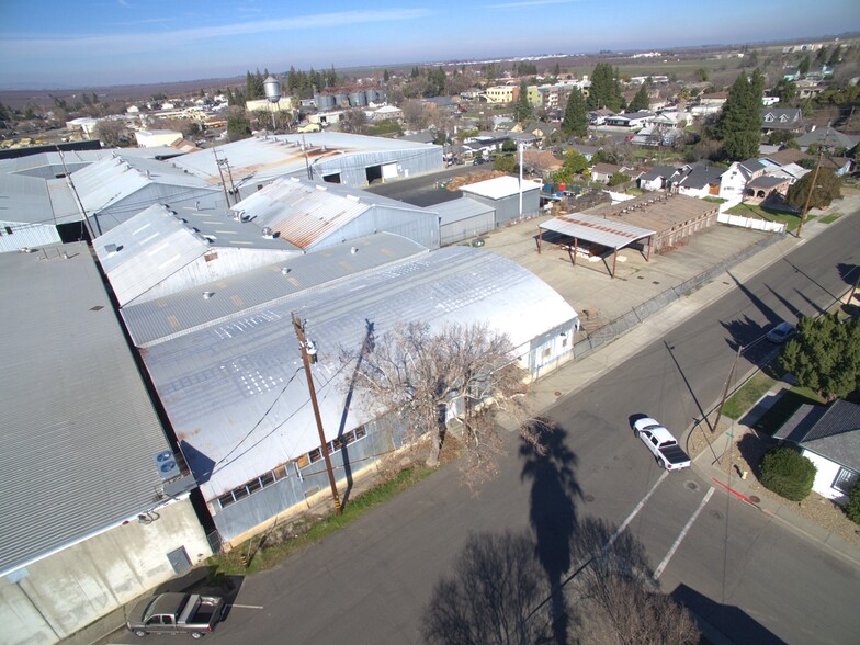 11 E Abbey St, Winters, CA for sale - Building Photo - Image 3 of 15