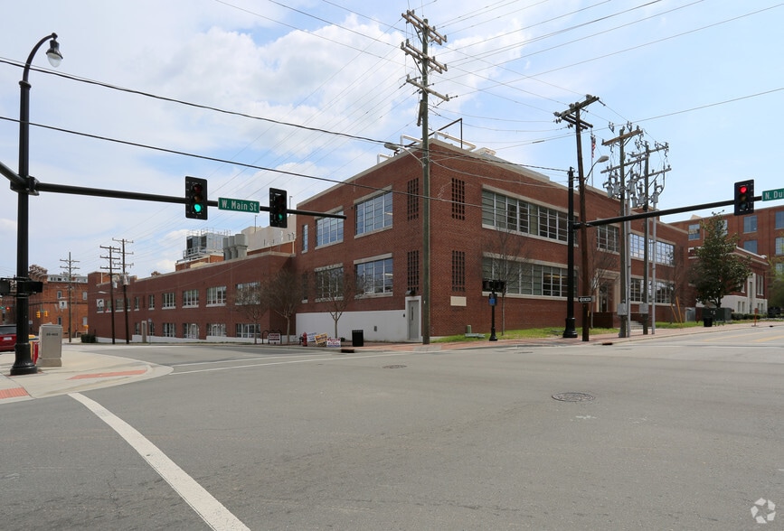 710 W Main St, Durham, NC for lease - Building Photo - Image 2 of 5