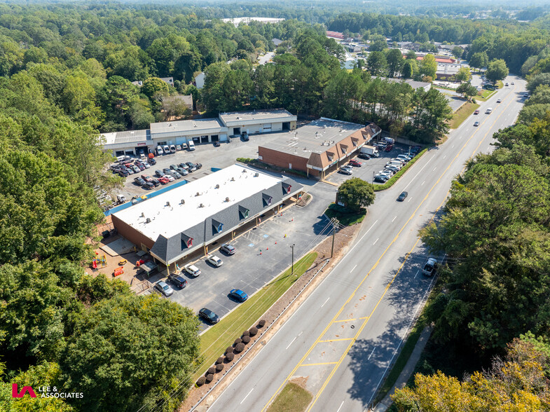 810 Indian Trail Lilburn Rd, Lilburn, GA for lease - Building Photo - Image 3 of 9