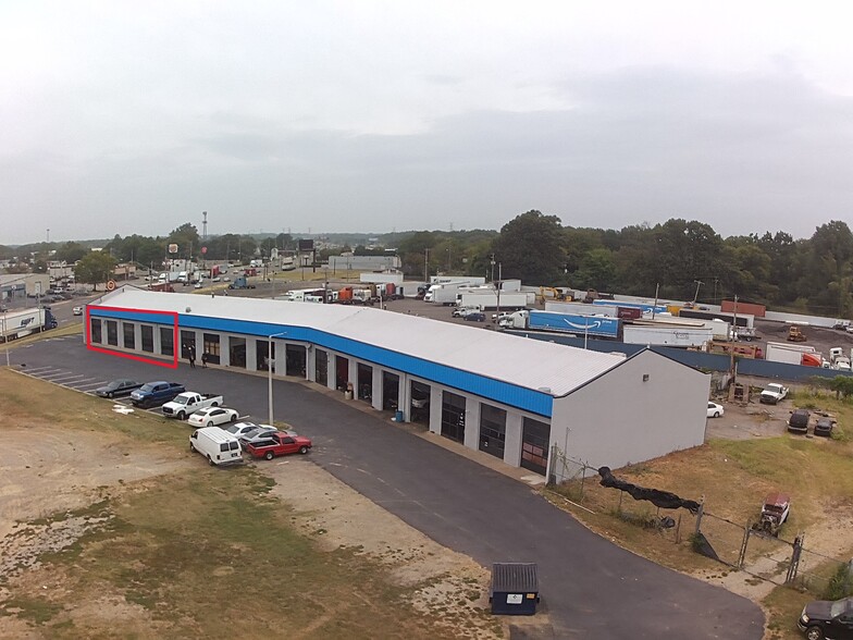 3620 Lamar Ave, Memphis, TN for lease - Building Photo - Image 2 of 8