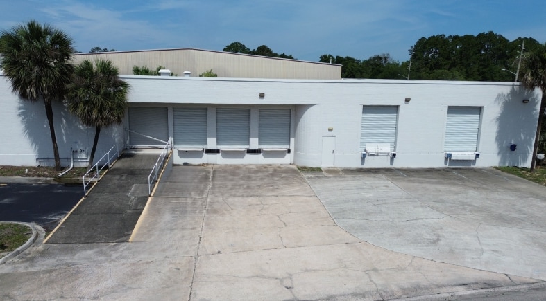 4700 Walgreen Rd, Jacksonville, FL for lease - Building Photo - Image 1 of 5