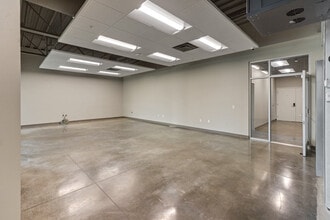 439 S Pleasant Grove Blvd, Pleasant Grove, UT for lease Interior Photo- Image 2 of 8