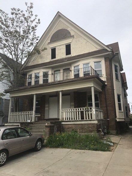 1030 Elmwood Ave, Buffalo, NY for sale - Building Photo - Image 1 of 1