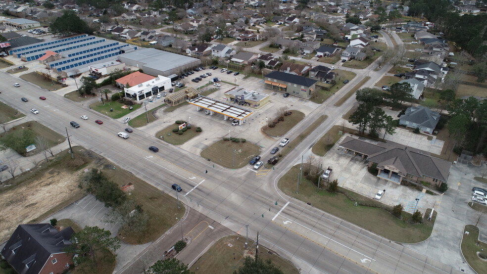 2301 Gause Blvd E, Slidell, LA for sale - Building Photo - Image 2 of 9