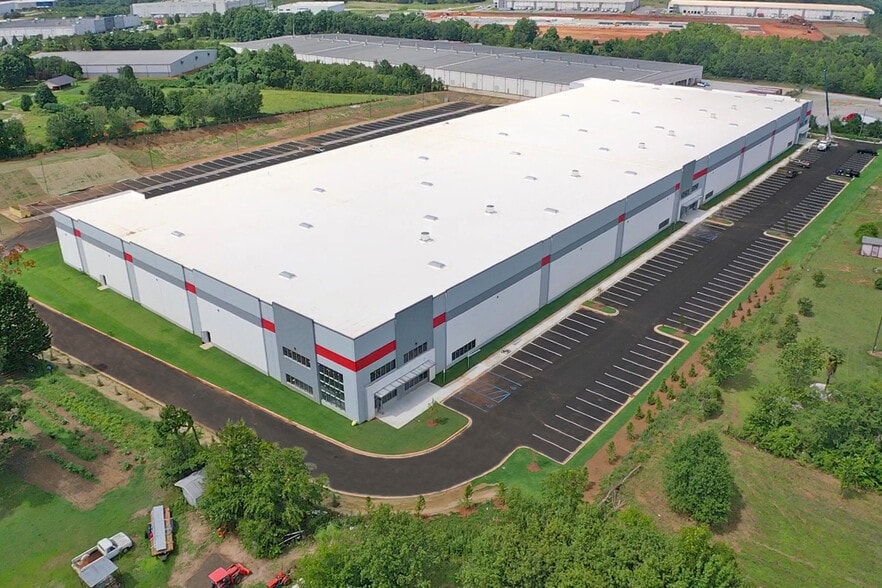 1117 Victor Hill Rd, Greer, SC for sale - Building Photo - Image 1 of 1