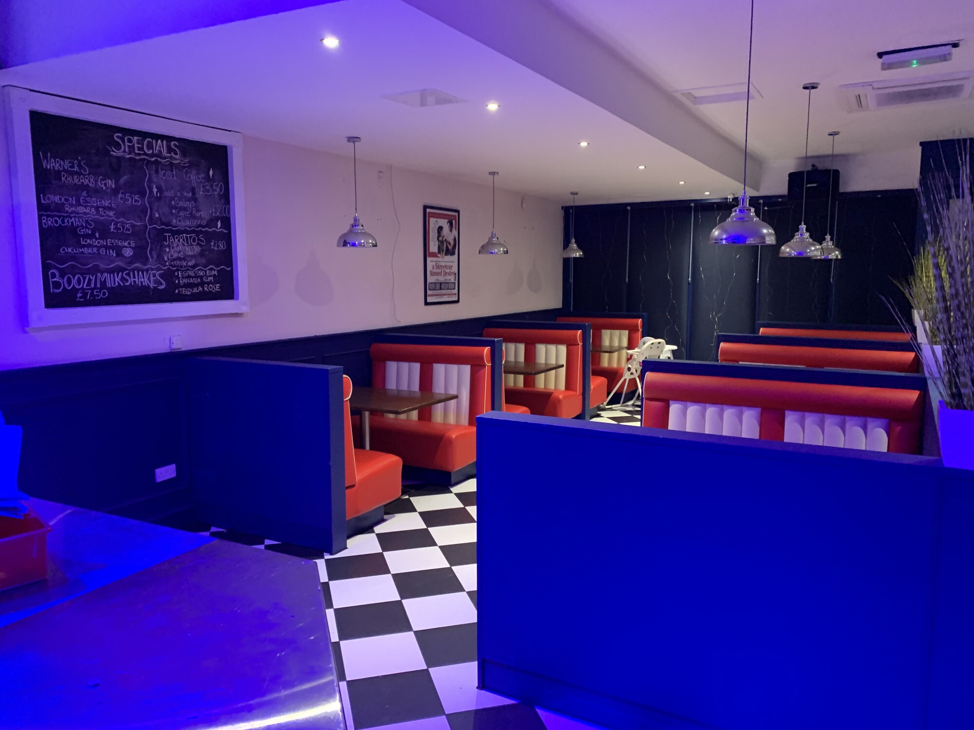 7 Boswell Park, Ayr for lease Interior Photo- Image 1 of 7