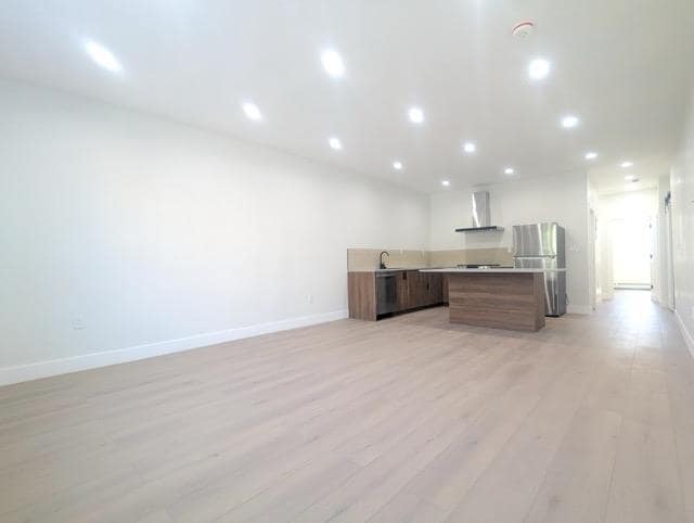 372 Palisade Ave, Jersey City, NJ for sale - Building Photo - Image 3 of 30