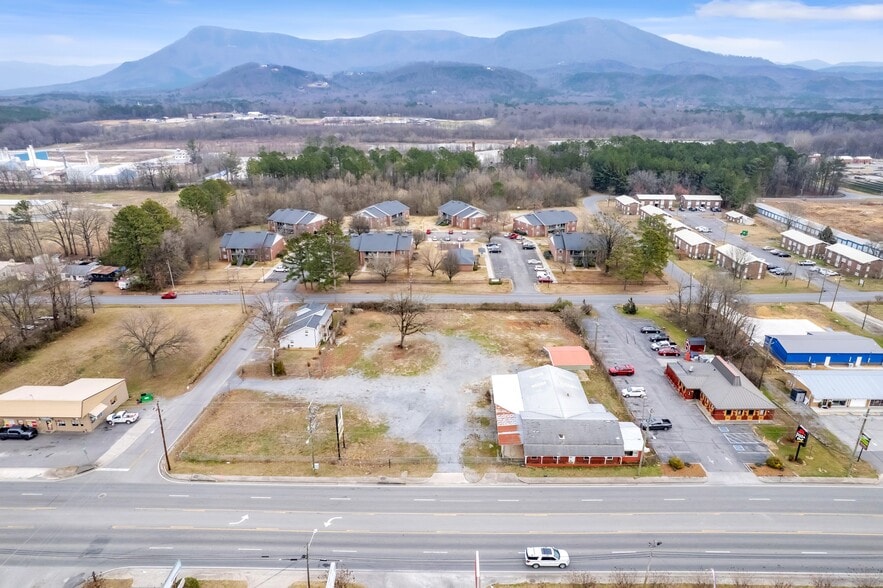 428 S 3rd Ave, Chatsworth, GA for lease - Building Photo - Image 3 of 22