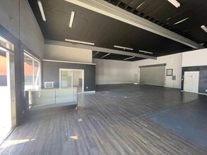 6161 Lincoln Ave, Buena Park, CA for lease Interior Photo- Image 2 of 4