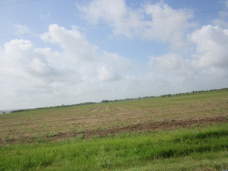 S Frontage Rd (Lot 7), Lacassine, LA 70650