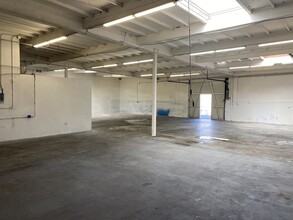 902 W 18th St, Costa Mesa, CA for lease Building Photo- Image 1 of 4