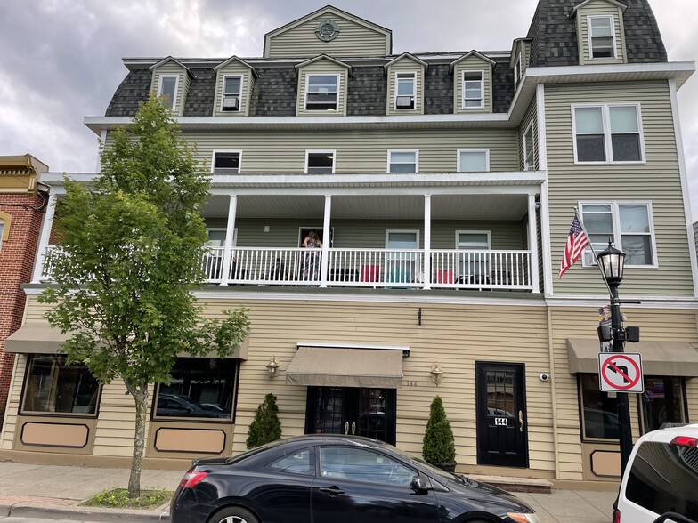 144 Spring St, Newton, NJ 07860 - Retail for Sale | LoopNet