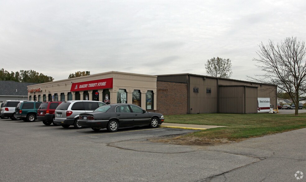 6800 Lewis Ave, Temperance, MI 48182