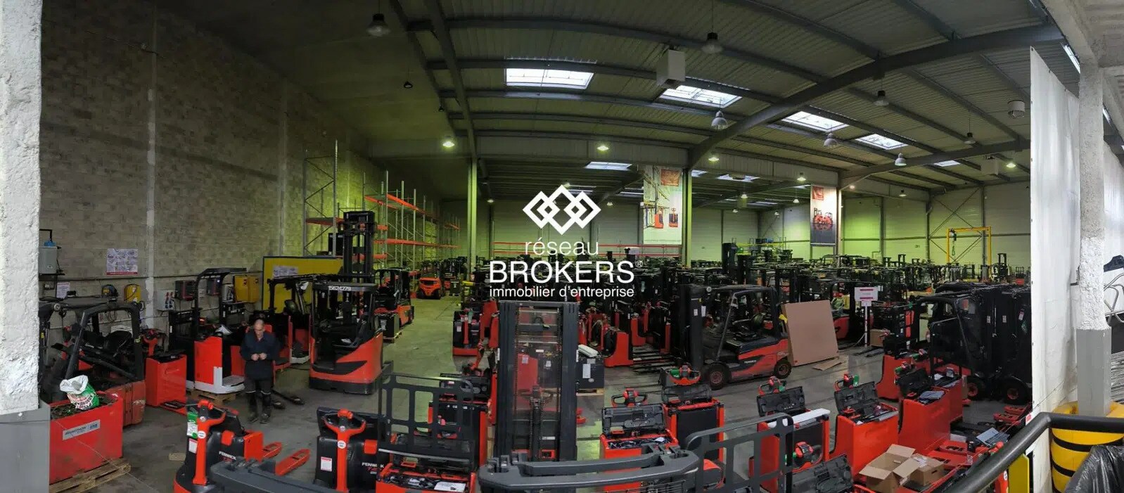 Industrial in Trappes for lease Interior Photo- Image 1 of 8