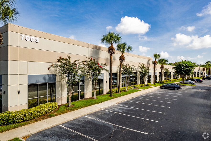 7003 Presidents Dr, Orlando, FL for lease - Primary Photo - Image 1 of 1