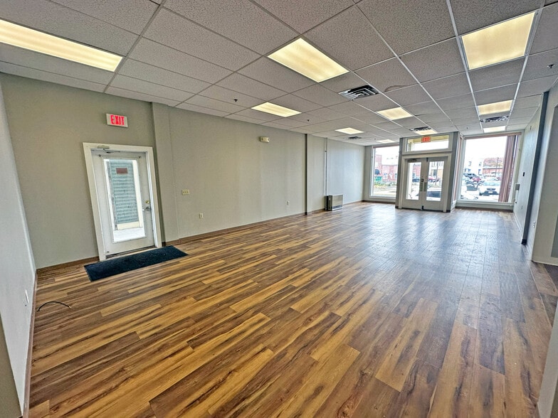 13-17 Washington St, Sanford, ME for lease - Interior Photo - Image 3 of 7