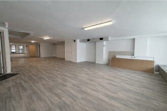 557-561 Boylston St, Boston, MA for lease Interior Photo- Image 1 of 2