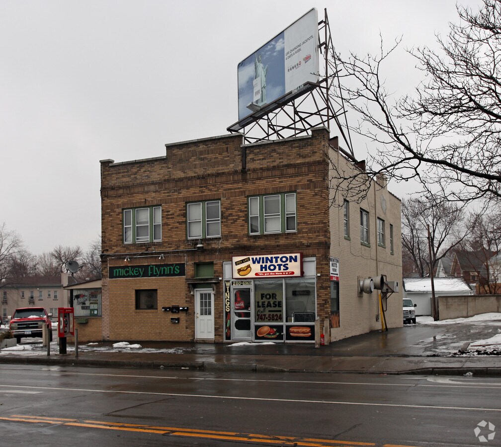 190196 N Winton Rd, Rochester, NY 14610