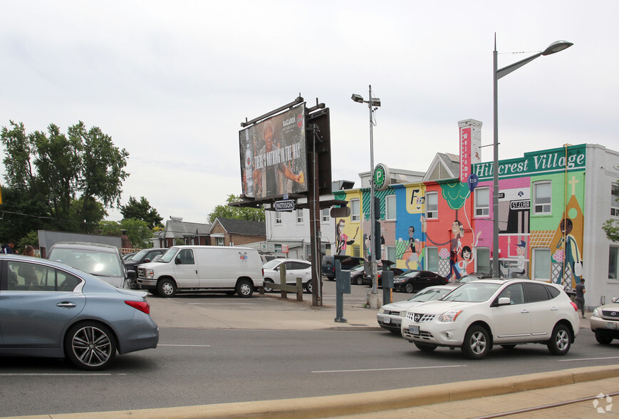 791 St Clair Ave W, Toronto, ON for sale - Primary Photo - Image 1 of 2