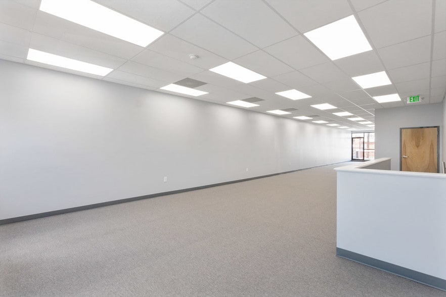 6810 Eastern Ave, Baltimore, MD for lease - Building Photo - Image 3 of 21