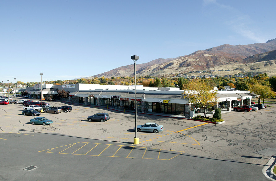 828 W Shepard Ln, Farmington, UT for lease - Primary Photo - Image 1 of 17