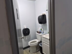 2080-2260 Sarno Rd, Melbourne, FL for lease Interior Photo- Image 1 of 13