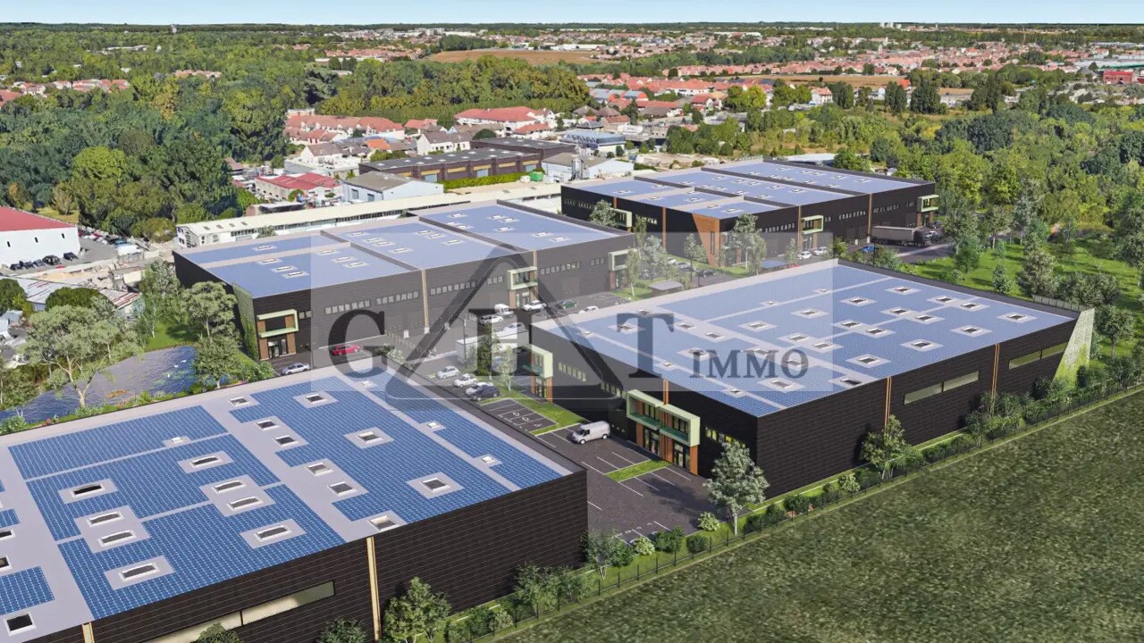 Industrial in La Queue-en-Brie for lease Building Photo- Image 1 of 4