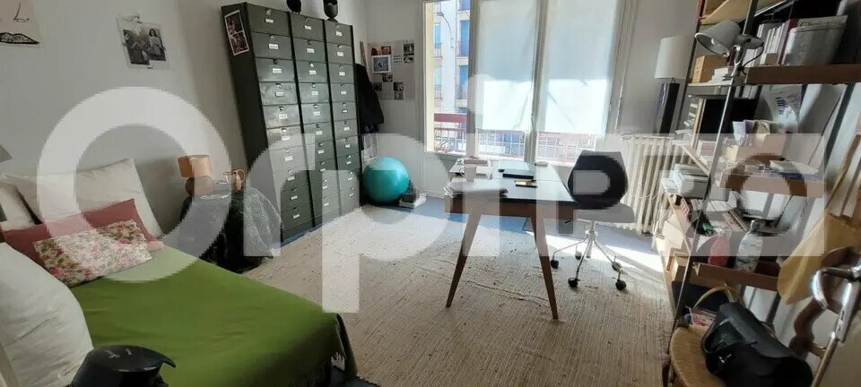 Office in Limoges for lease Interior Photo- Image 1 of 6