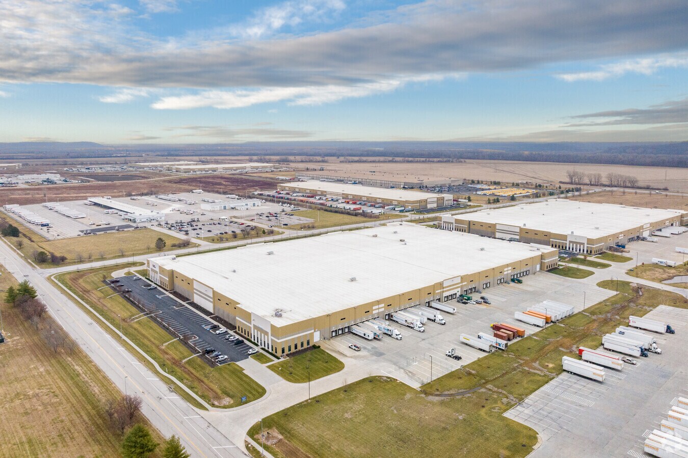 12505 NE 40th St, Kansas City, MO 64161