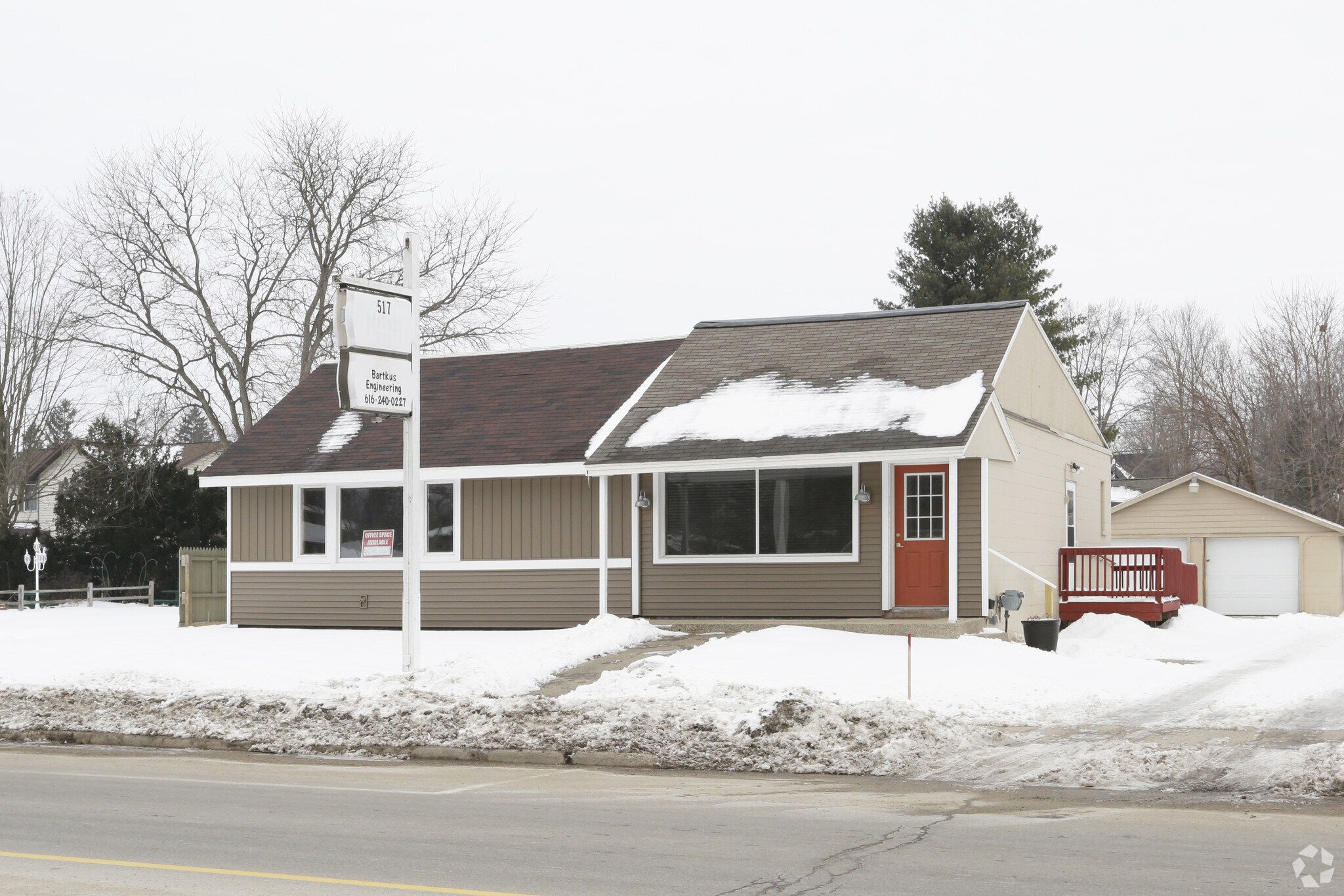 517 Main St SE, Lowell, MI for sale Primary Photo- Image 1 of 1