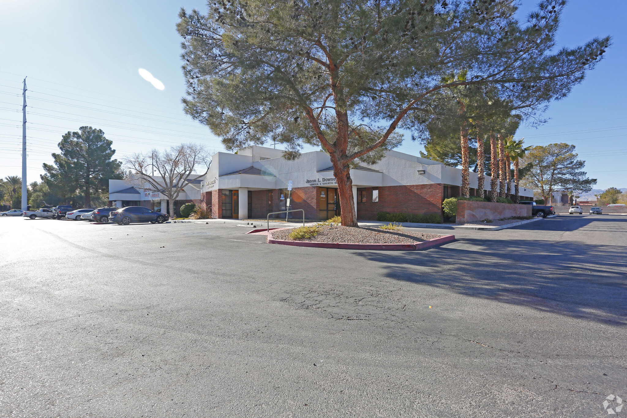 5650-5680 W Flamingo Rd, Las Vegas, NV for sale Primary Photo- Image 1 of 1