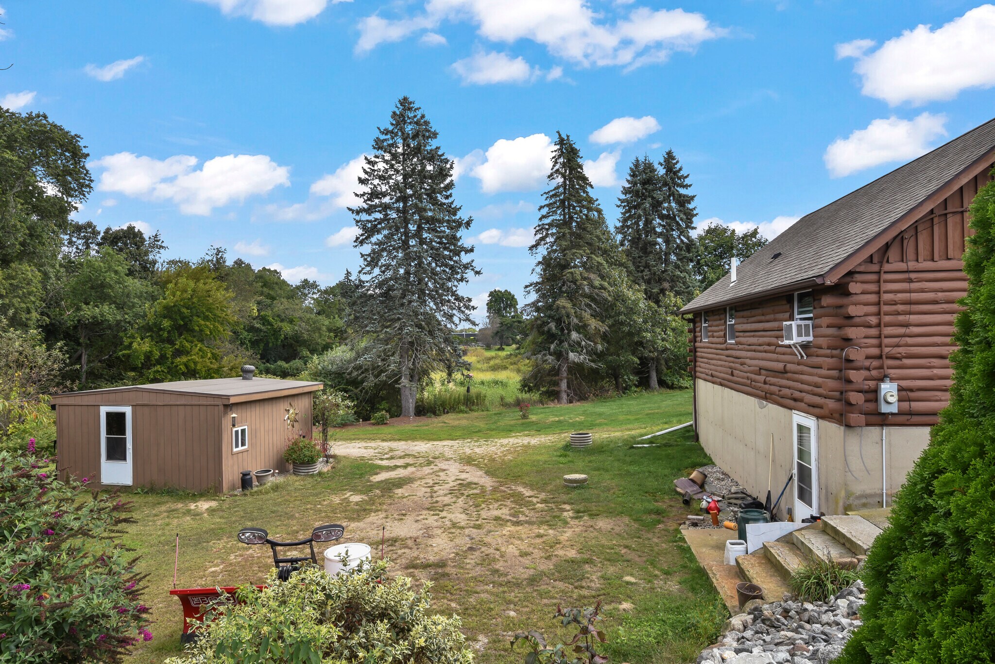 1987 1931 Plainfield pike, Johnston, RI 02919 Plainfield Pike