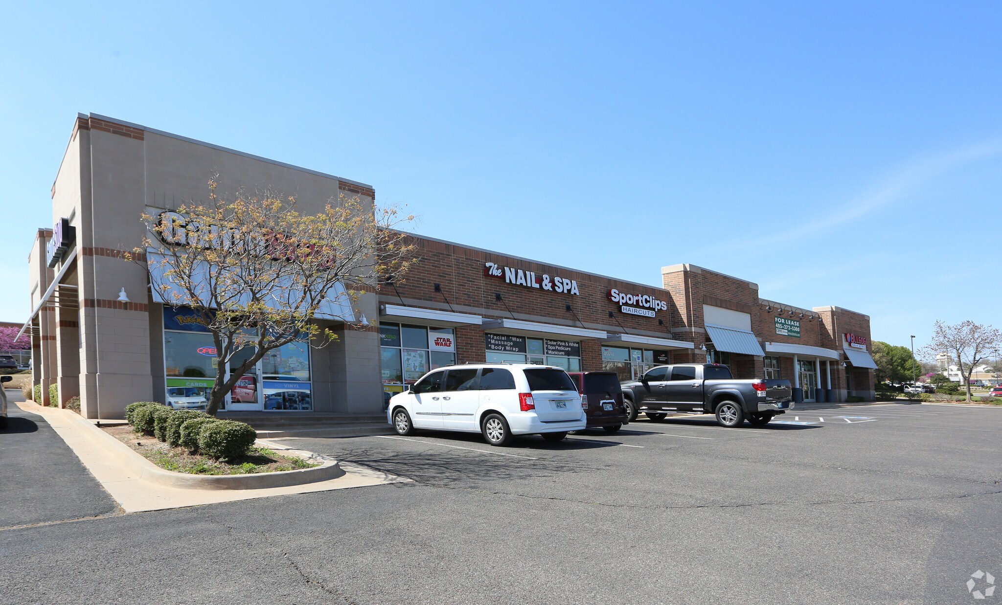 1110-1142 E 2nd St, Edmond, OK for sale Primary Photo- Image 1 of 1