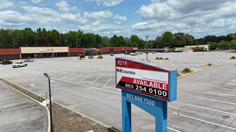 9221 Two Notch Rd, Columbia, SC for lease - Building Photo - Image 3 of 3