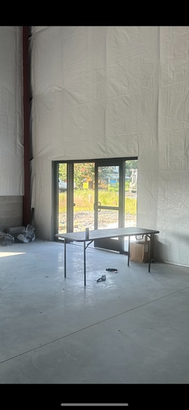 28163 Nine Foot Rd, Dagsboro, DE for lease - Building Photo - Image 2 of 11