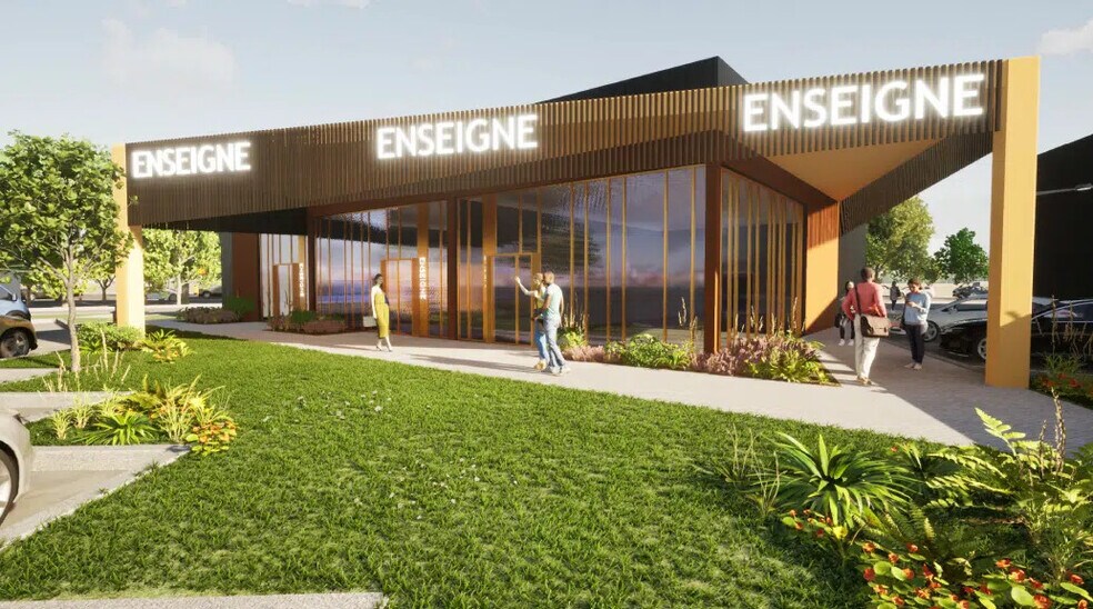 Retail in Istres for lease - Building Photo - Image 1 of 6