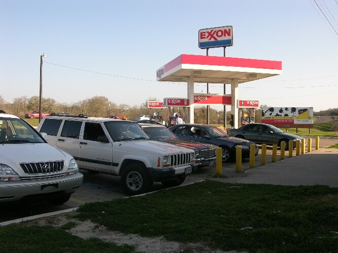 1910 La Brisa Dr, Bryan, TX for sale Building Photo- Image 1 of 1