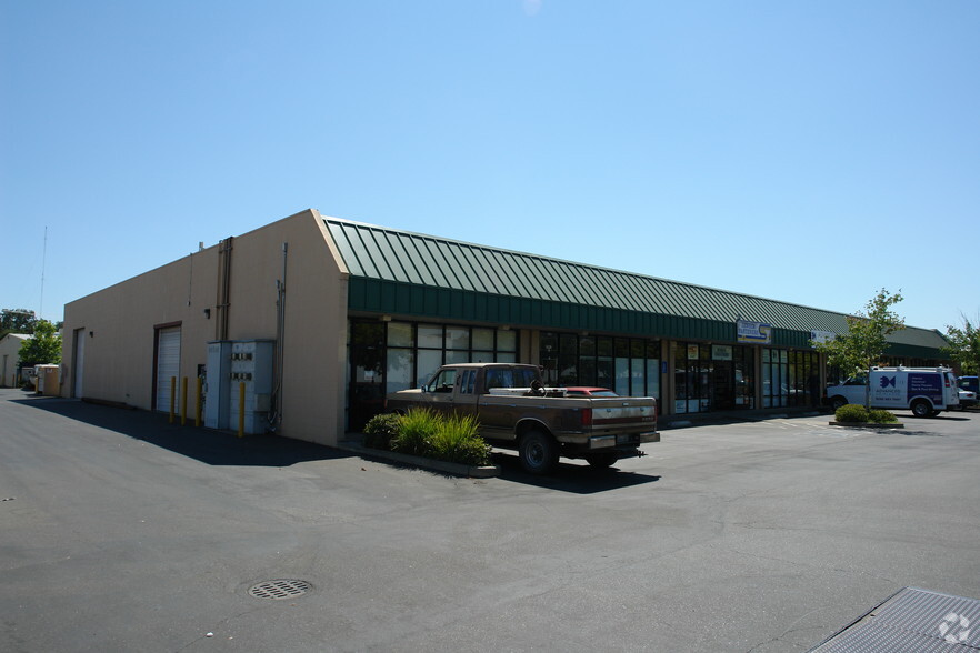 3881 Benatar Way, Chico, CA for lease - Primary Photo - Image 1 of 9