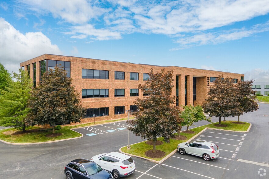 3 Country View Rd, Malvern, PA for lease - Building Photo - Image 2 of 5