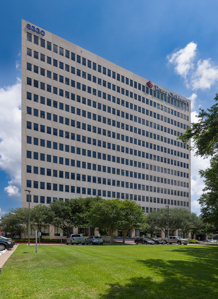 6330 West Loop S, Bellaire, TX for lease - Building Photo - Image 3 of 14