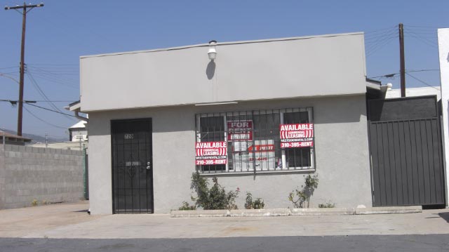 720 N Georgia Ave, Azusa, CA for lease - Building Photo - Image 2 of 9