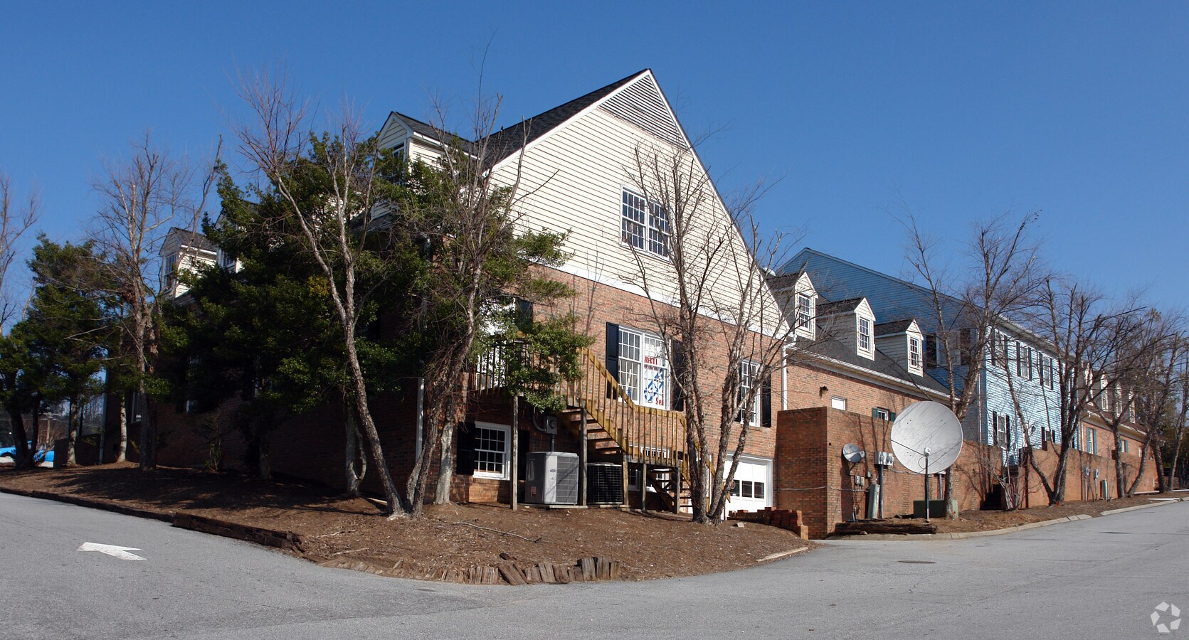 807 By Pass 123, Seneca, SC 29678