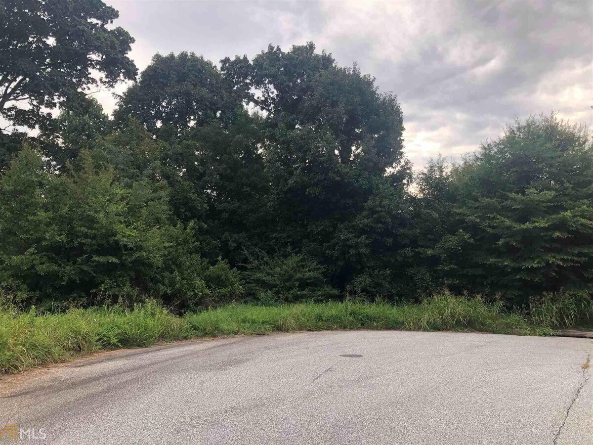 559 Belmont Oaks Dr, Talmo, GA 30575
